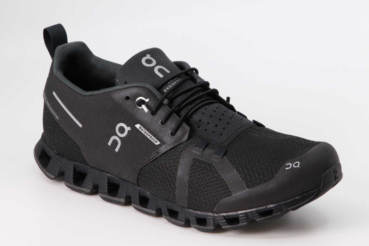 on cloud waterproof navy