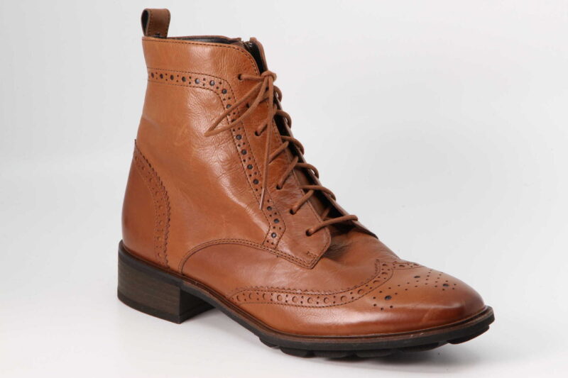 Stiefelette cognac