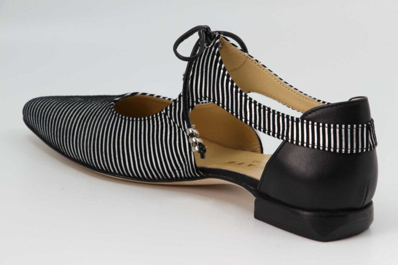 geschnürter Slipper schwarz / silber – Bild 2