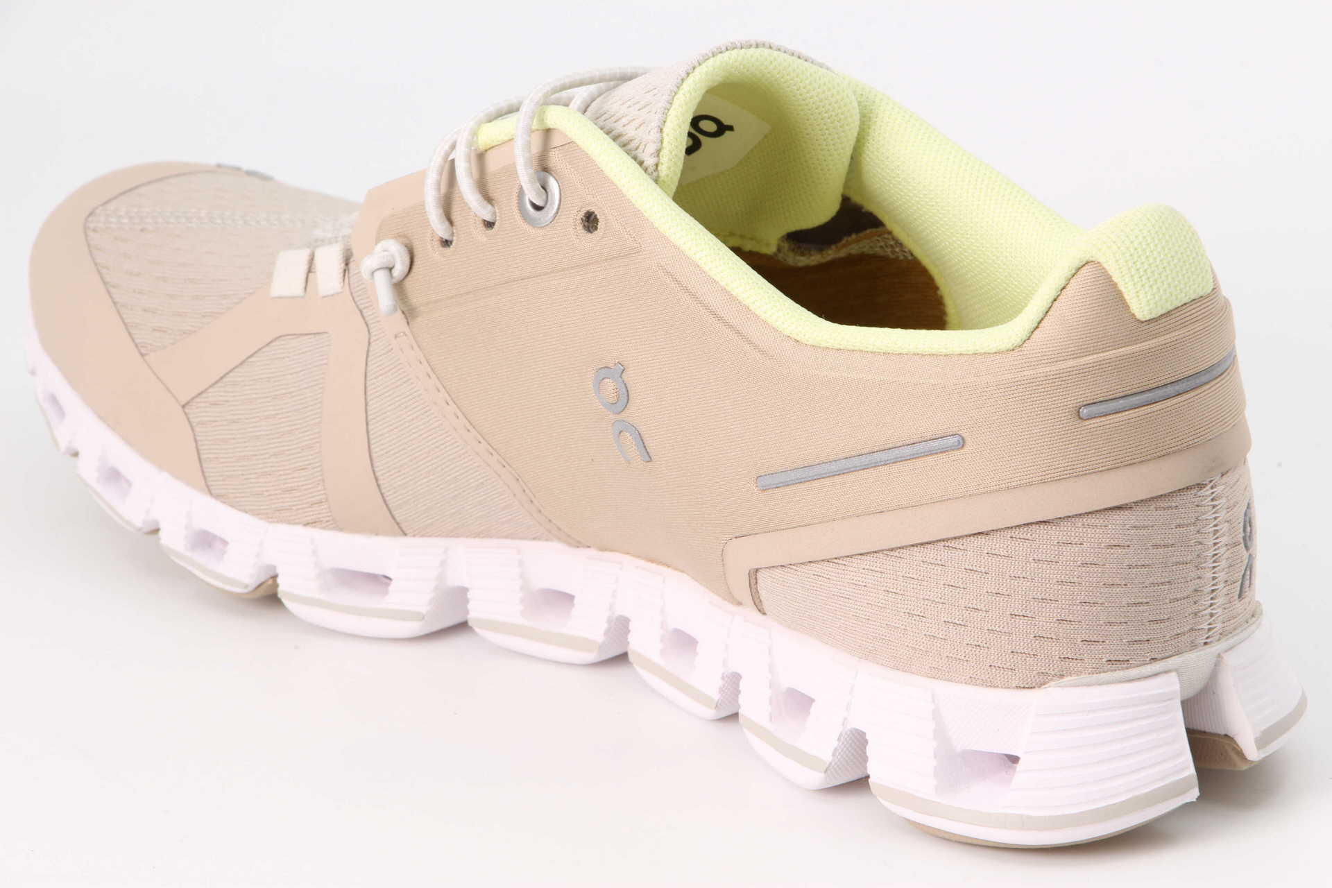 womens size 8 converted to men's