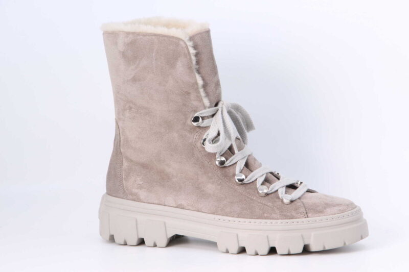 Stiefelette stone