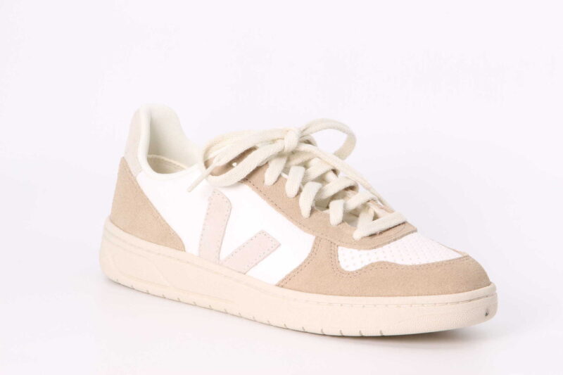 V-10 sahara / white