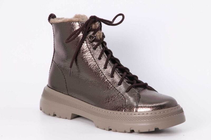 Winterboots earth