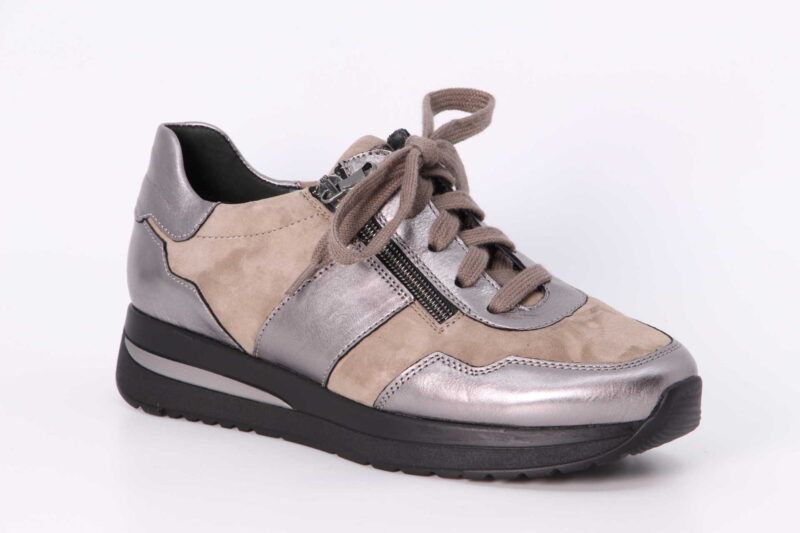 Lilly taupe