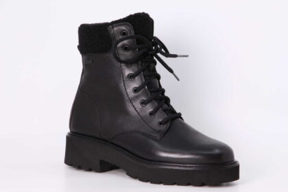 Winterstiefelette schwarz