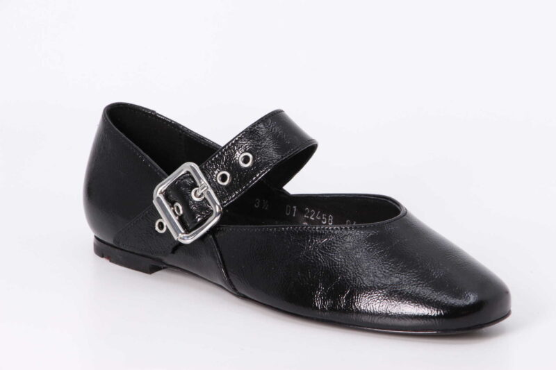 Lia black