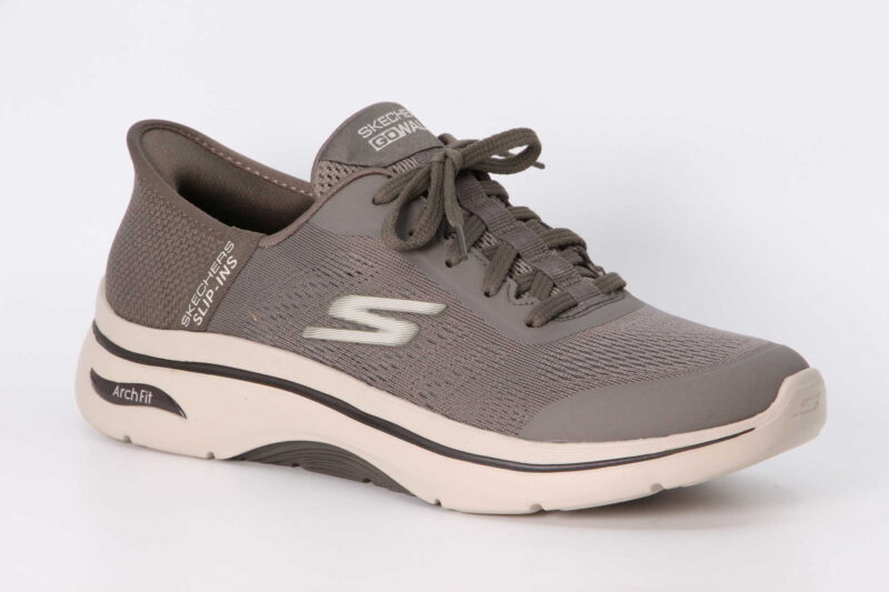 Go Walk Arch Fit 2.0 brown