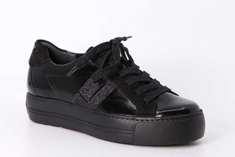 Sneaker schwarz