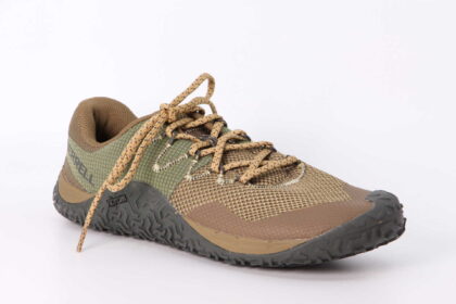 Trail Glove 7 cairn