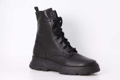 Stiefelette schwarz