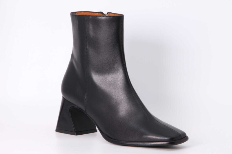 Stiefelette schwarz