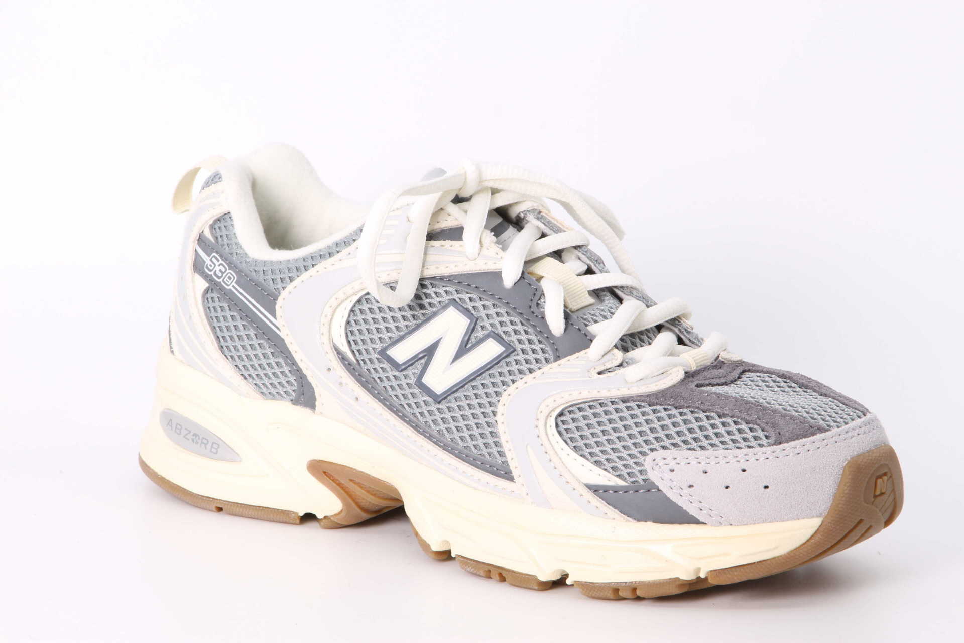 Sneaker 530 raincloud