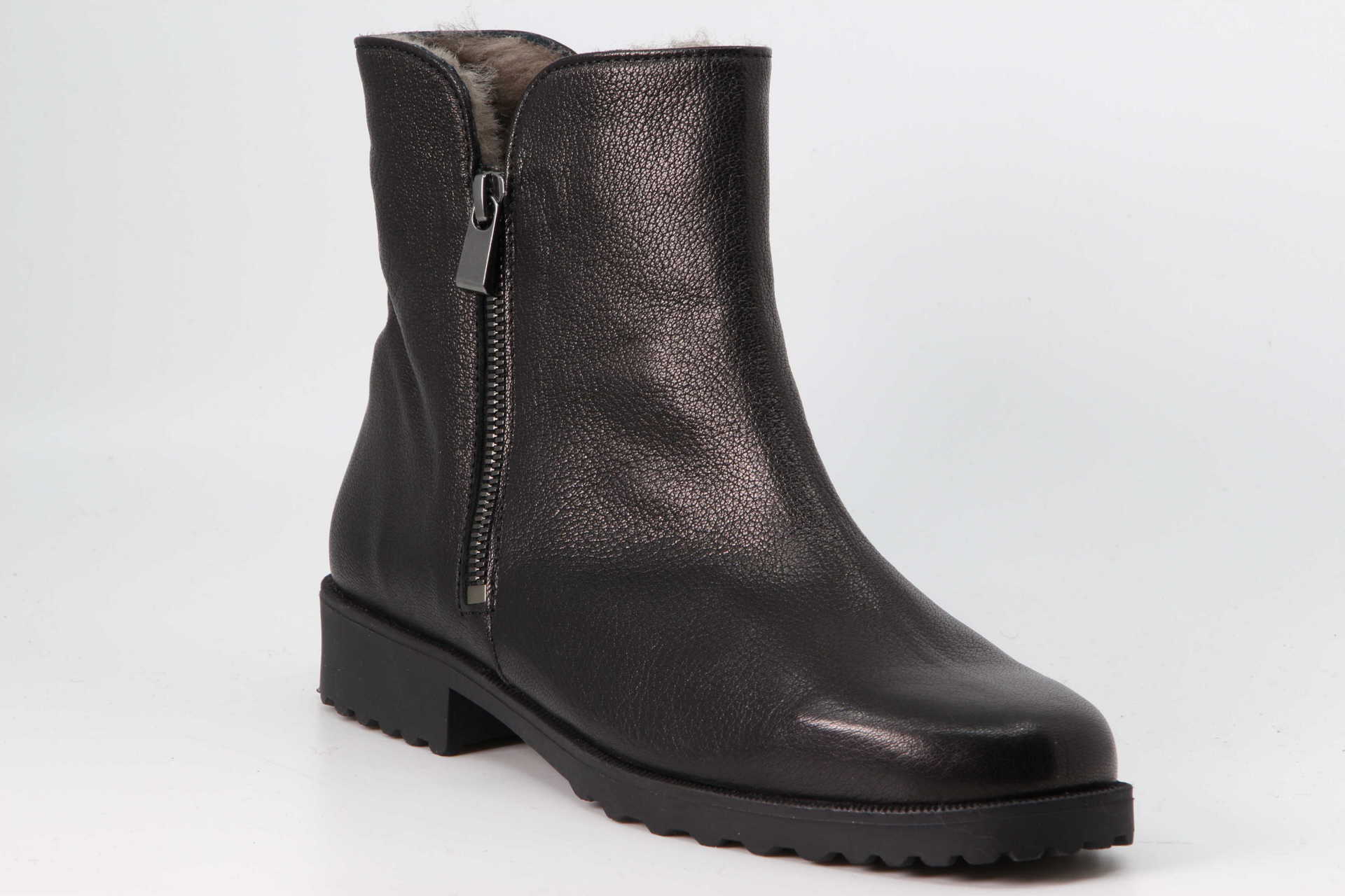Winterstiefelette schwarz Vorderseite
