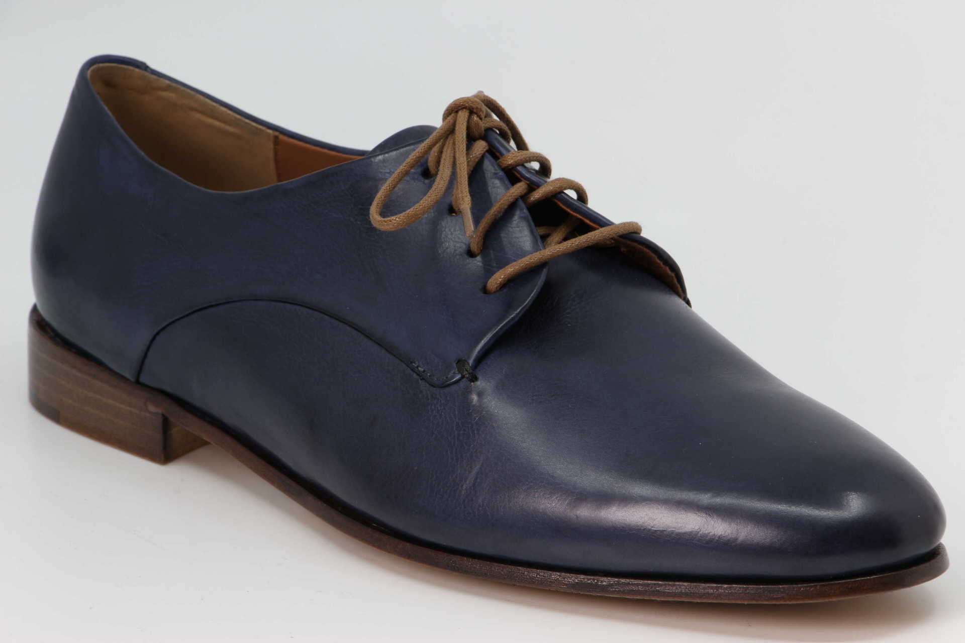 Schnürschuh marina Vorderseite