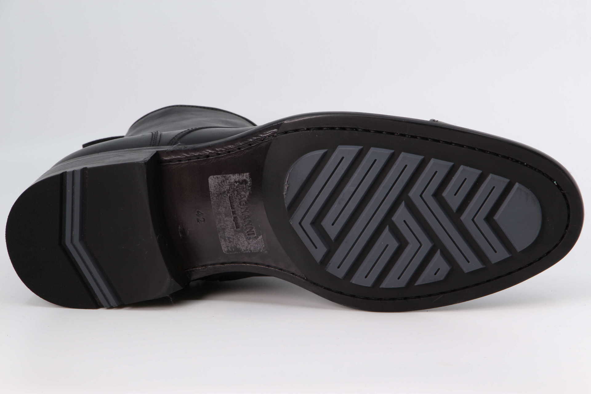 473 Blak 657 schwarz Sohle