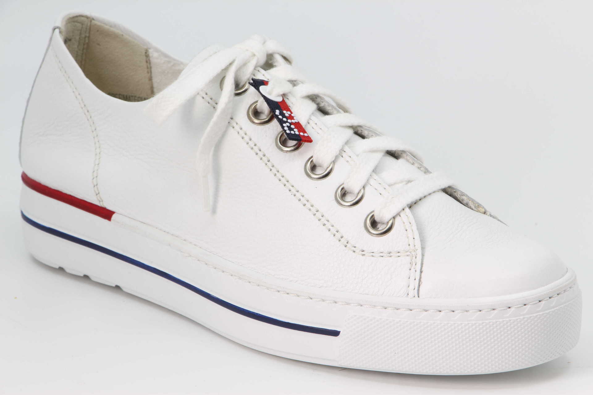 Sneaker weiss Vorderseite