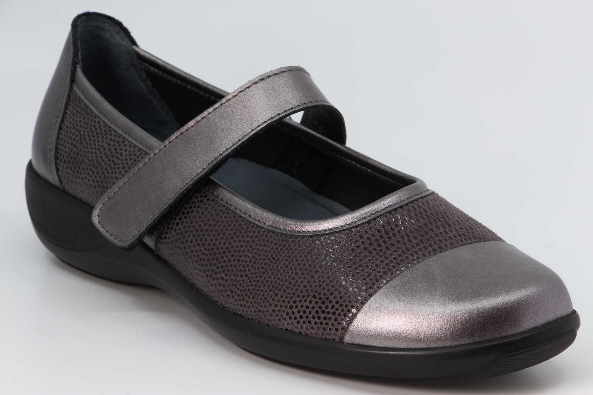 Riemenballerina taupe luxury strech Vorderseite
