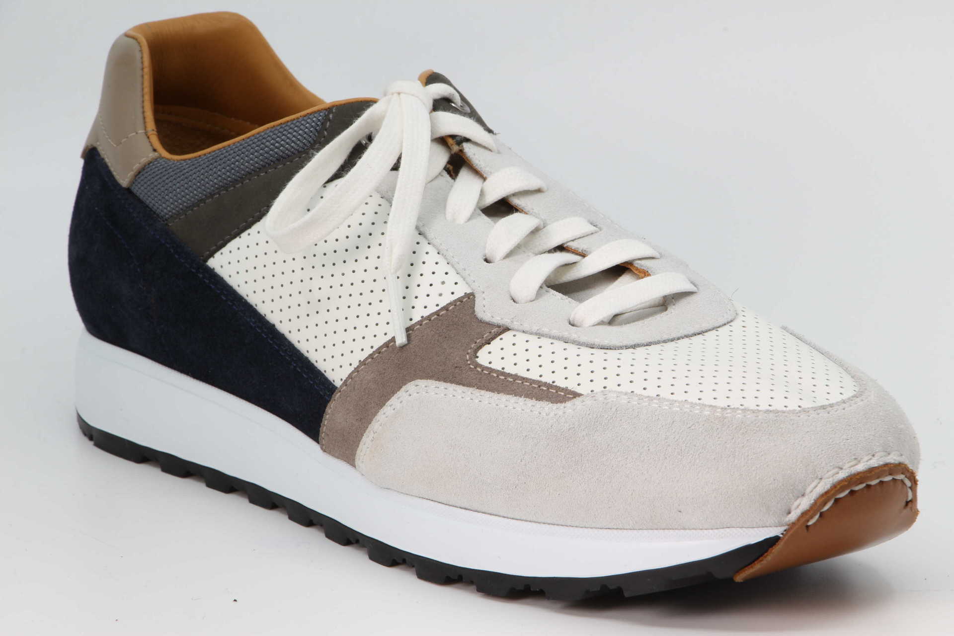 Sneaker blanco-tierra-azul Vorderseite