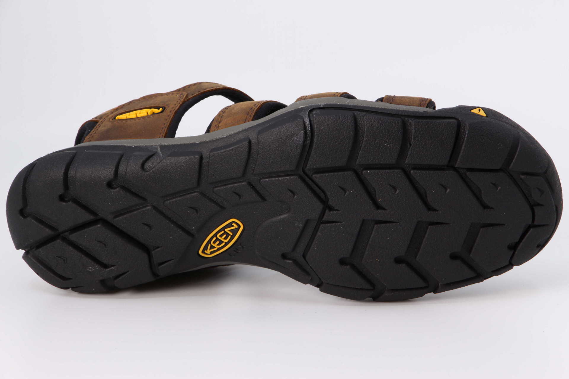 Clearwater CNX Leather Men dark earth / black Sohle
