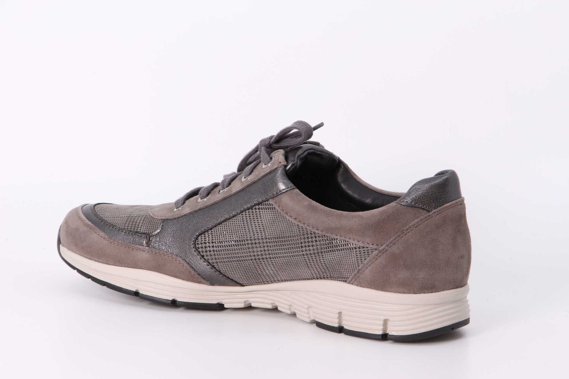 Ylona dark taupe Rückseite