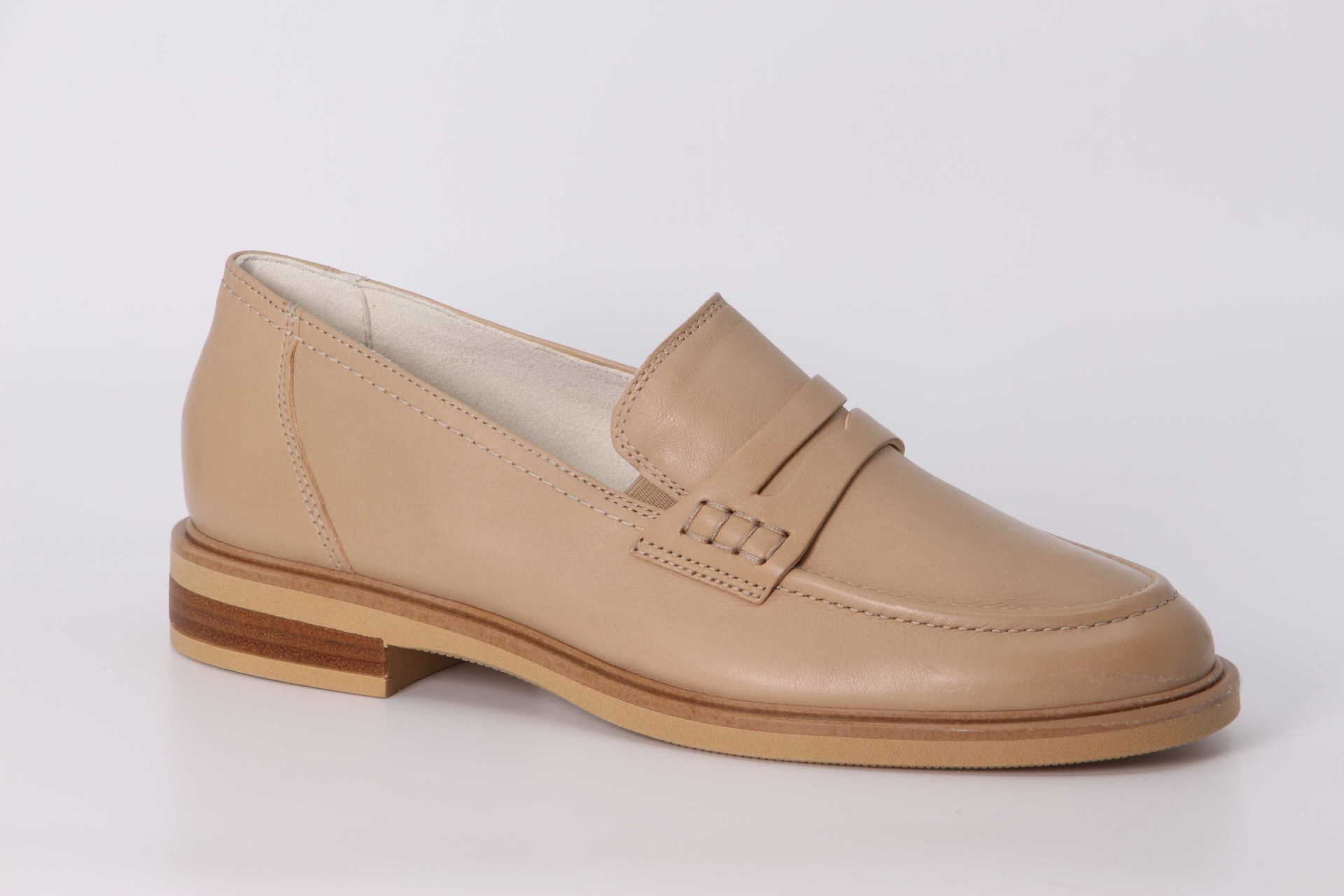 Moccassin sand Vorderseite