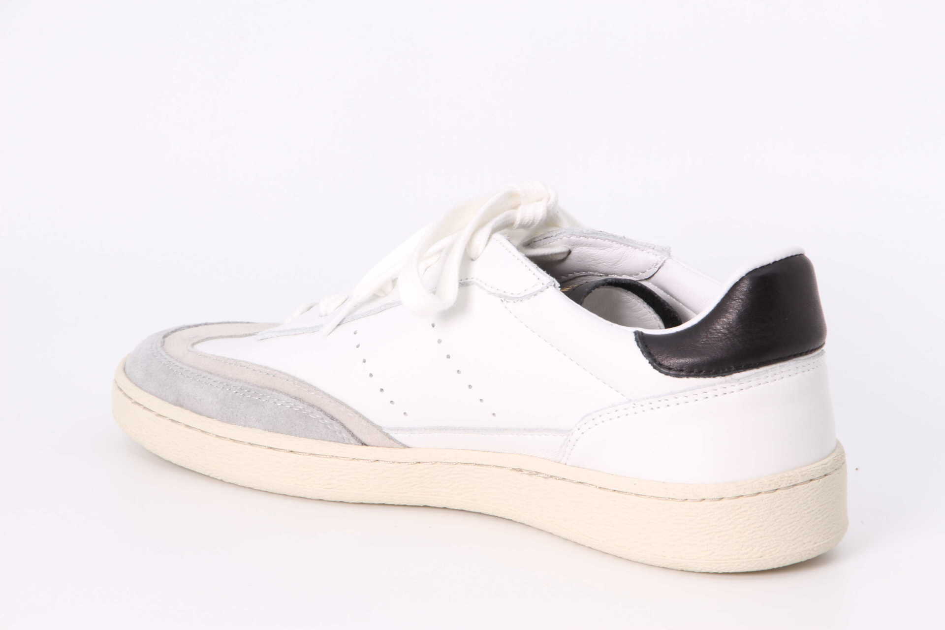Sneaker weiss / schwarz Rückseite