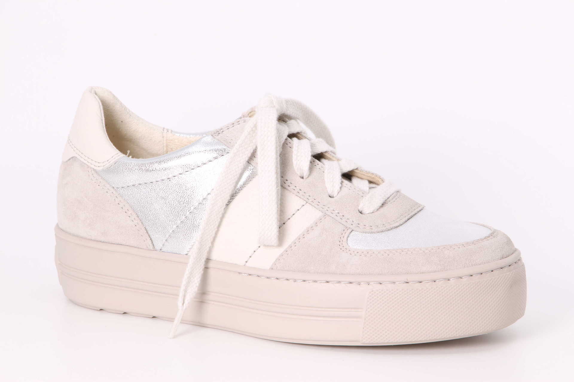 Sneaker pearl / alu Vorderseite