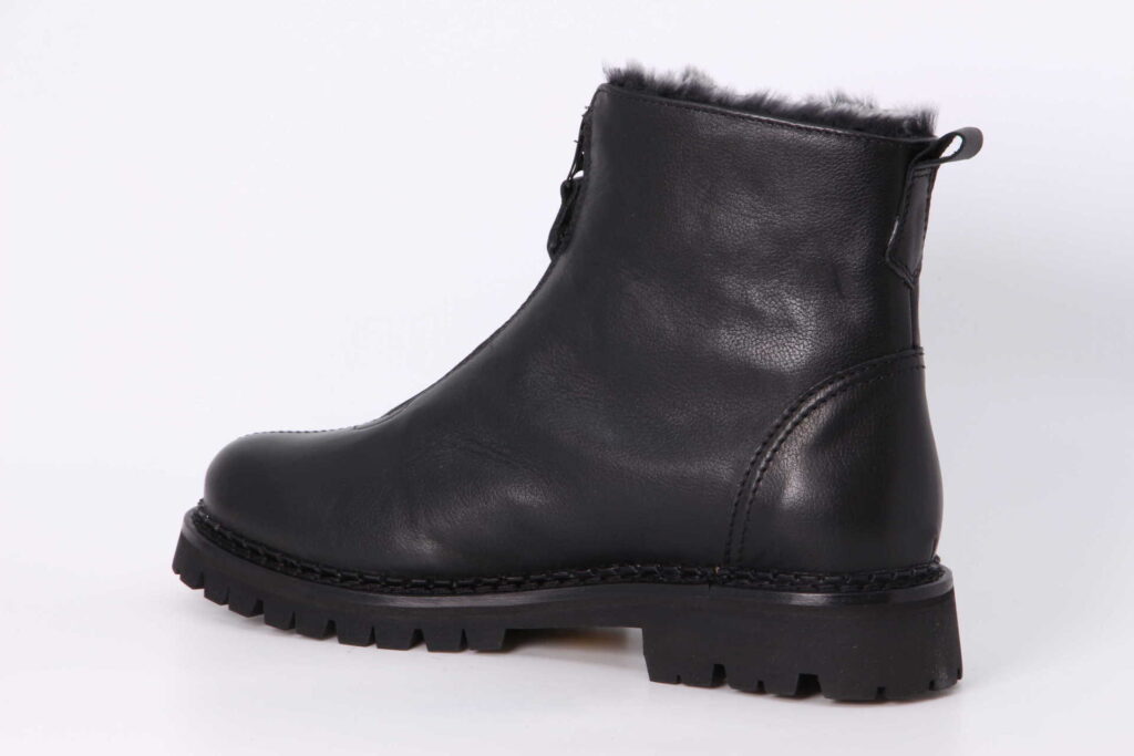 Winterstiefel schwarz Rückseite