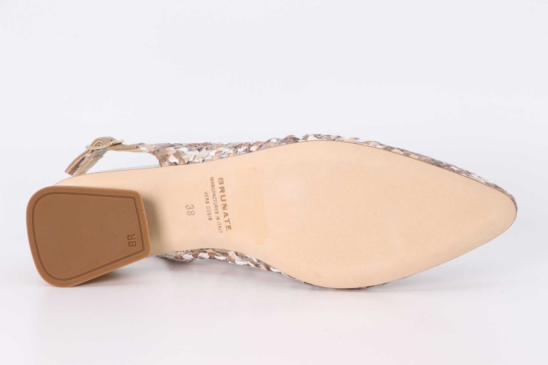 Pumps sand Sohle