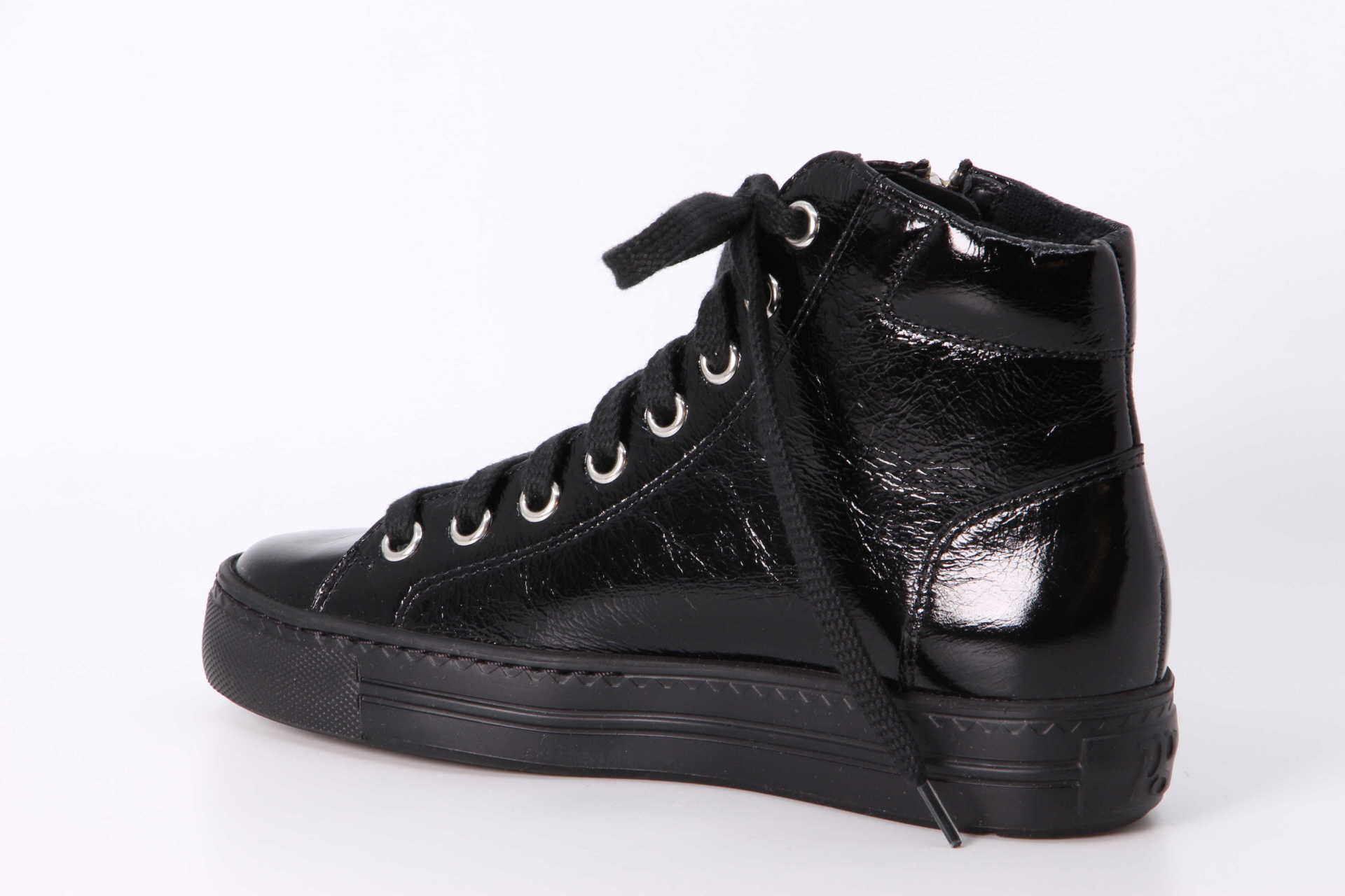 Sneaker schwarz Rückseite