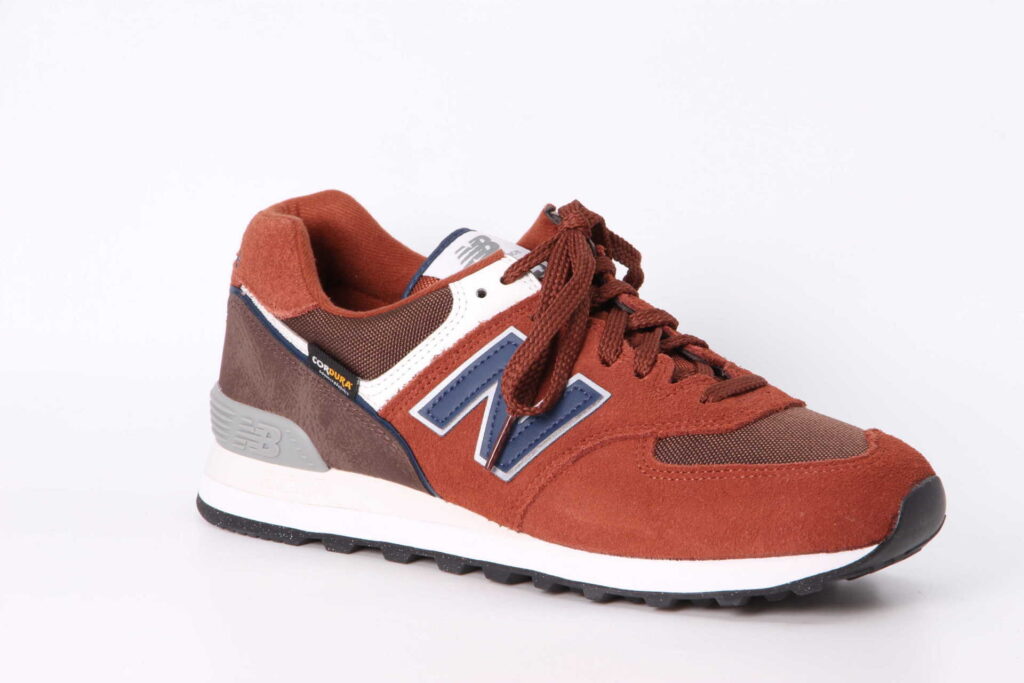 Sneaker 574 alumnum grey Vorderseite