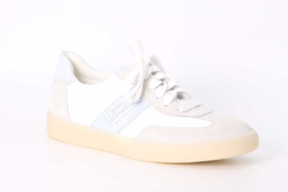 Sneaker milk / white