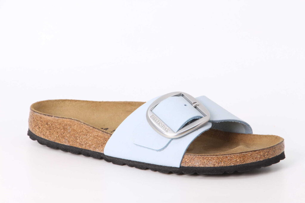 Madrid Big Buckle schmal baby blue Vorderseite