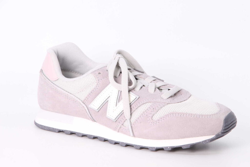 Sneaker 373 lila Vorderseite