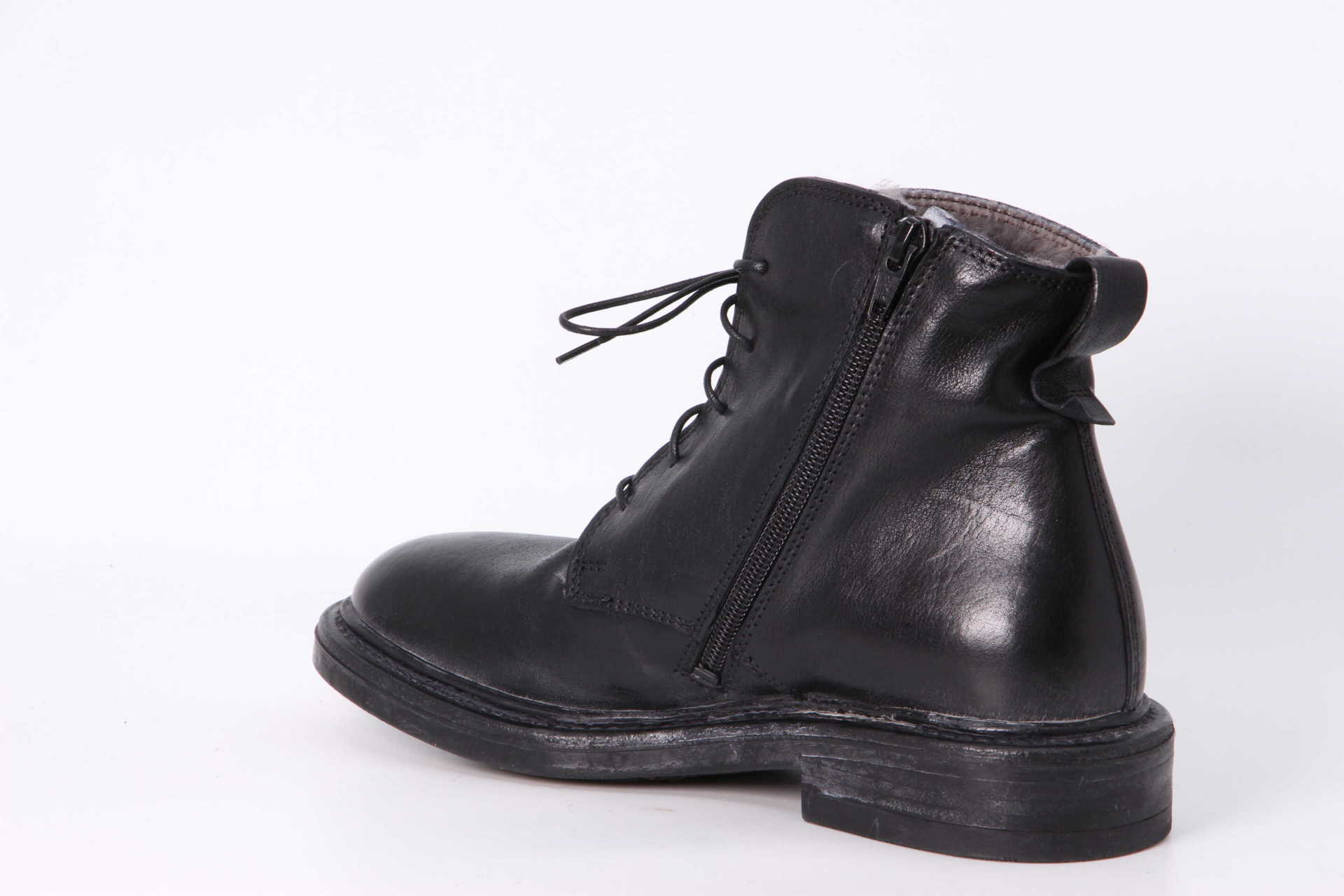 Winter-Stiefel schwarz Rückseite