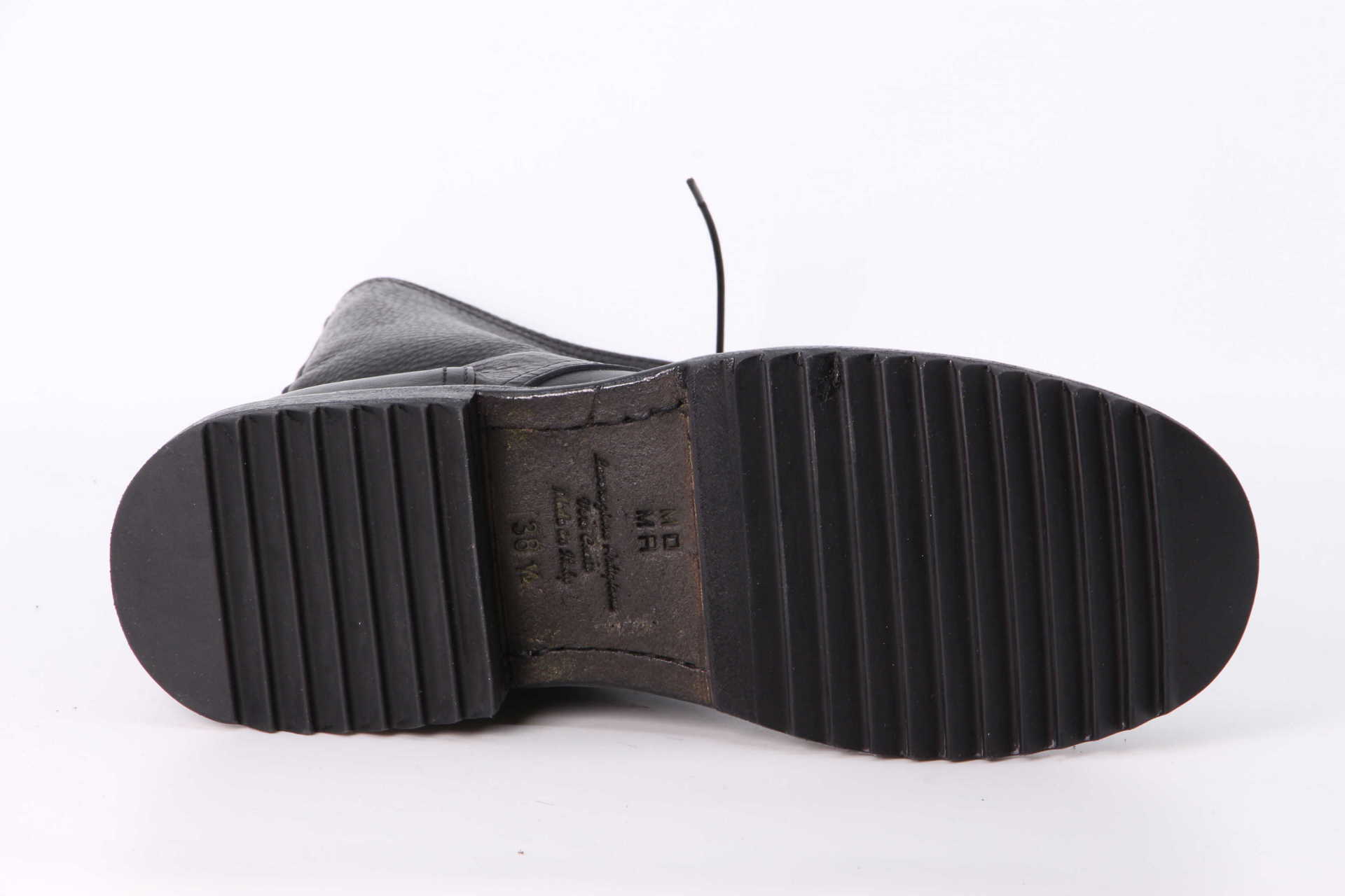 Schnürstiefelette Rick schwarz Sohle