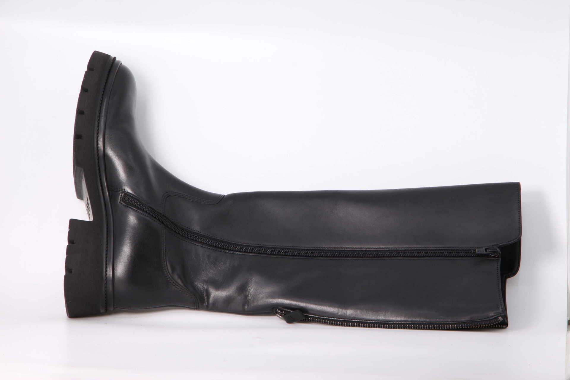 Hochschaftstiefel schwarz Rückseite