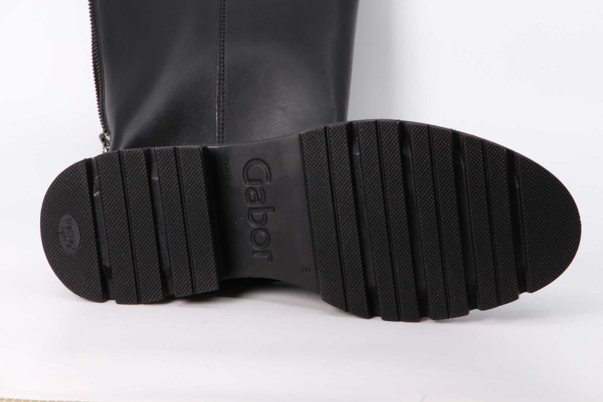 Hochschaftstiefel schwarz Sohle