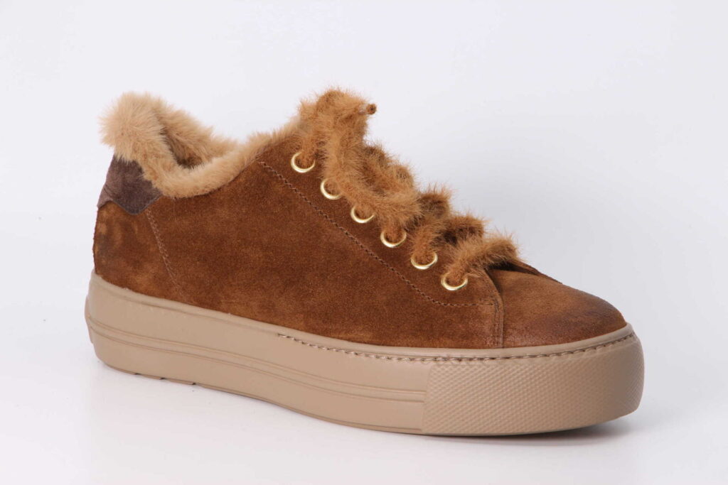 Wintersneaker toffee / wood Vorderseite