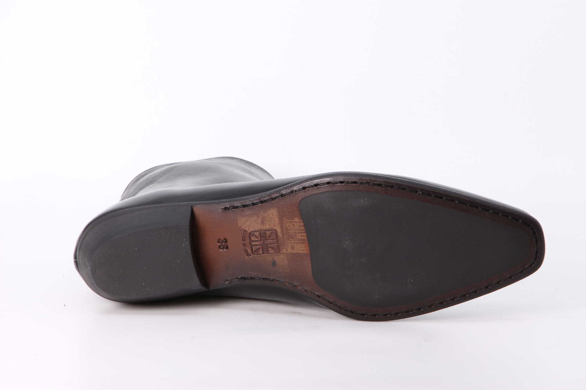 Stiefelette schwarz Sohle