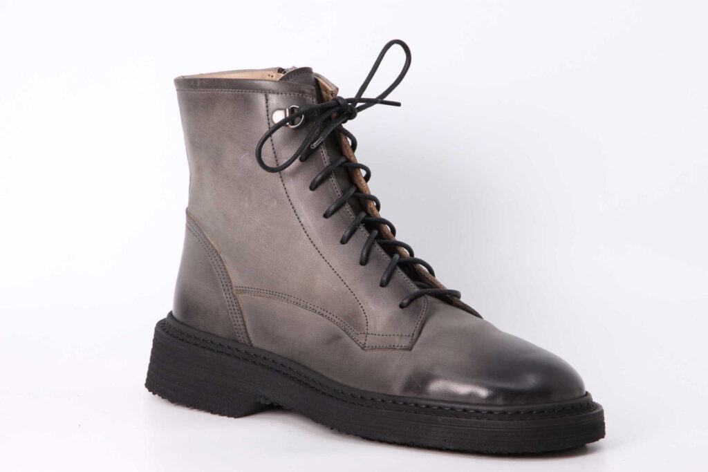 Schnür-Stiefelette gris Vorderseite