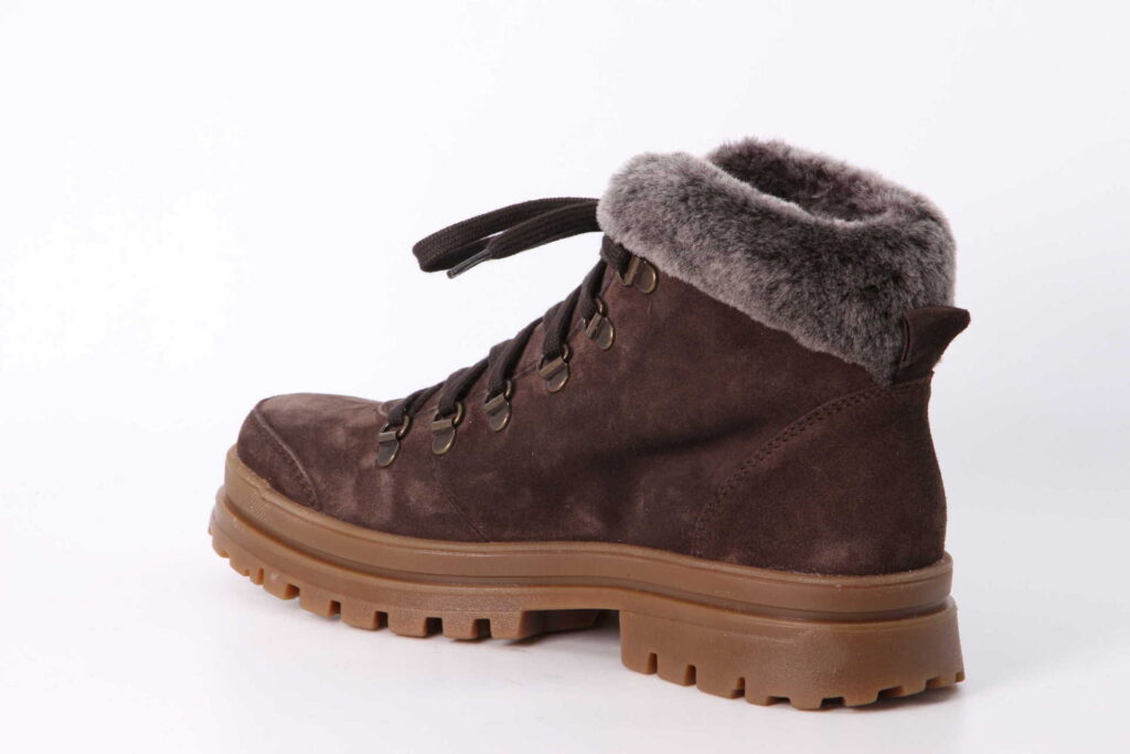 Winterstiefel marrone Rückseite