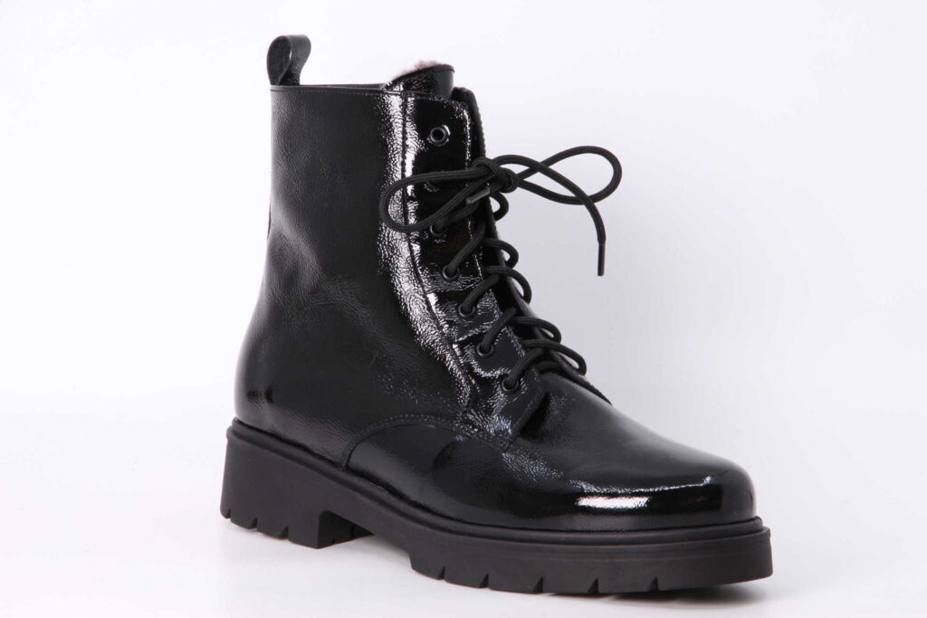 Winterstiefel schwarz Vorderseite