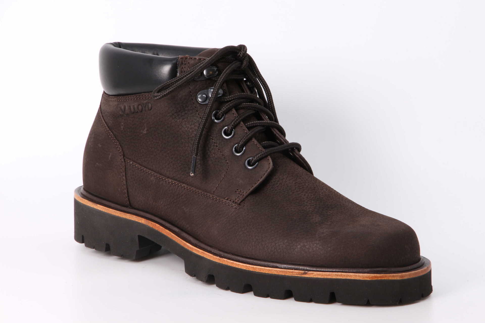 March 325 dark brown Vorderseite